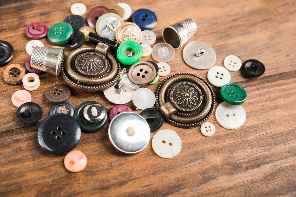 Metal Buttons